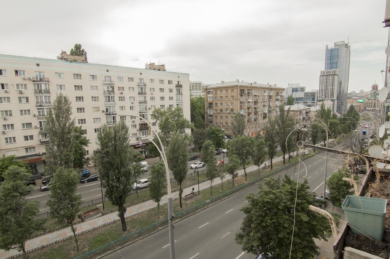 Апартаменты LUX 1+1 Apartment near Gulliver Mall Киев