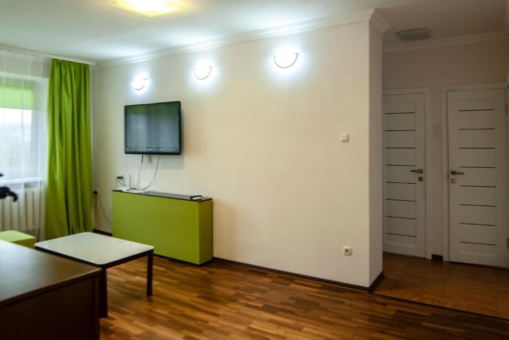 Апартаменты LUX 1+1 Apartment near Gulliver Mall Киев