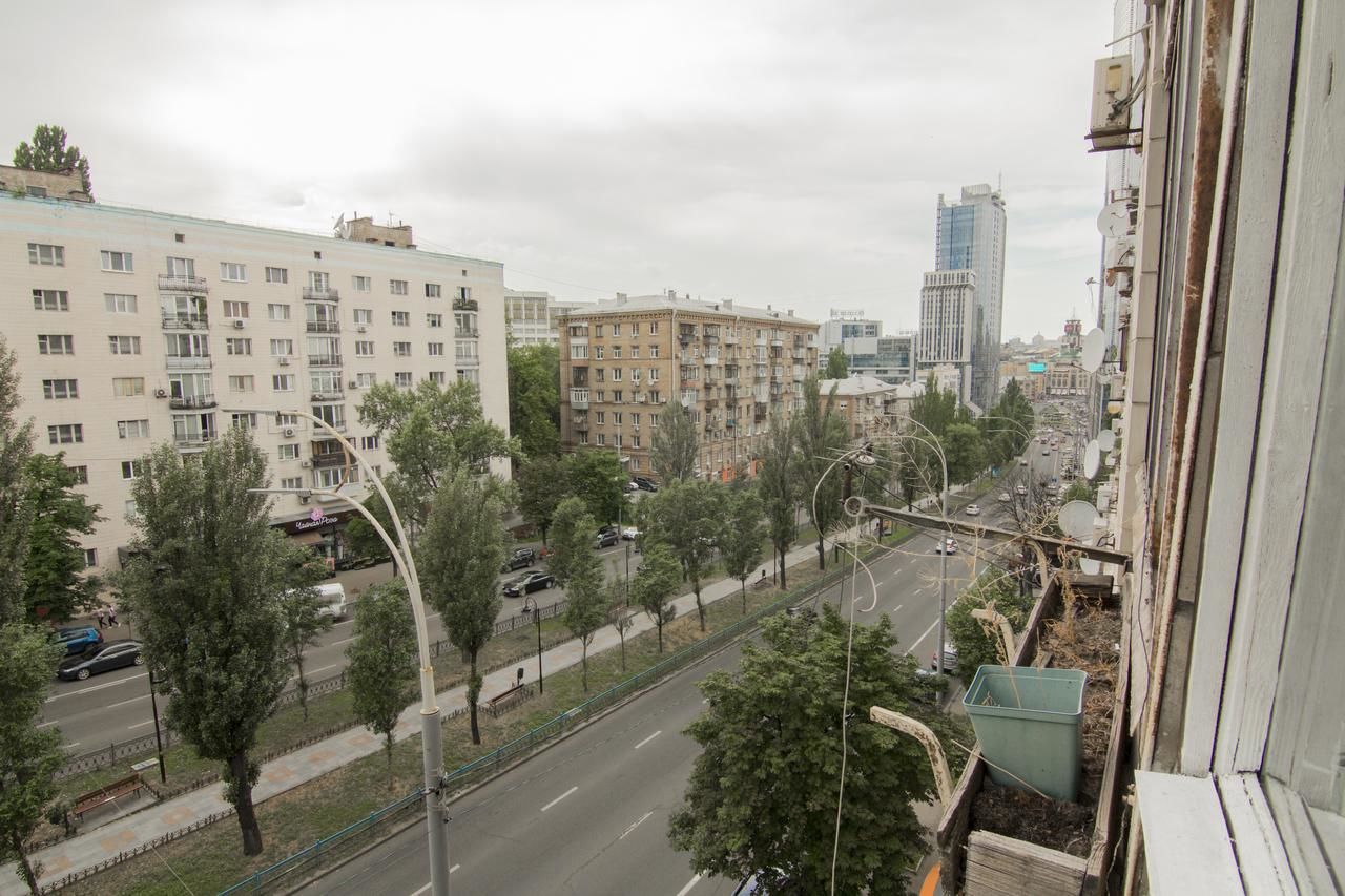 Апартаменты LUX 1+1 Apartment near Gulliver Mall Киев